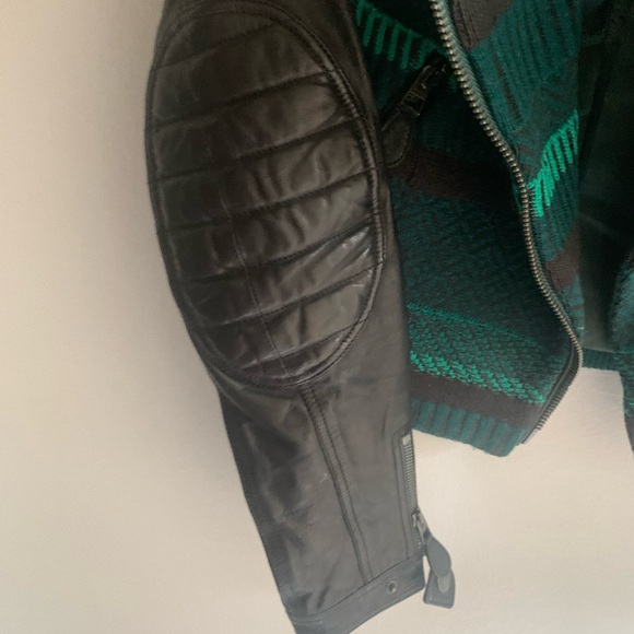 BURBERRY Boho Leather Motorcycle Jacket – Green Tribal Knit, Size XS *SO RARE* - Picture 10 of 11